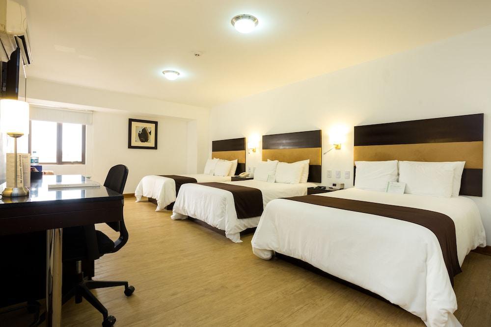 Hotel Costa Del Sol Wyndham