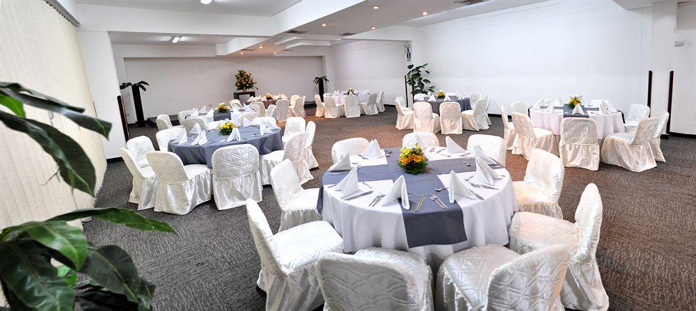 Costa Del Sol Wyndham Hotel 4*