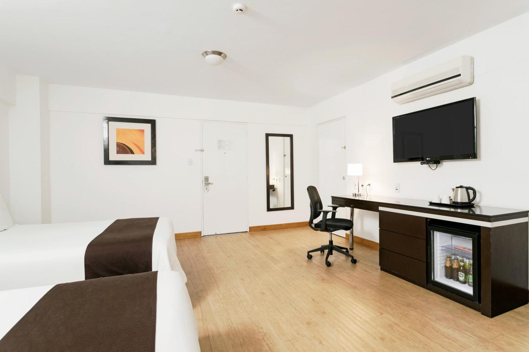 Hotel Costa Del Sol Wyndham 4*